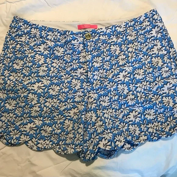 NWT Lilly Pulitzer Buttercup stretch shorts Lunar Blue Palm Beach Petals Sz 16 - Picture 6 of 8